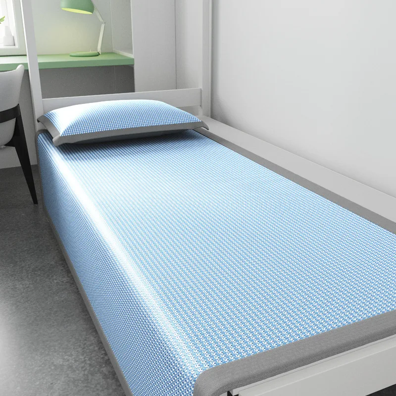 1 Piece Ice Silk Sleeping Mat  - đánh giá và giá Mattress Pad Topper
