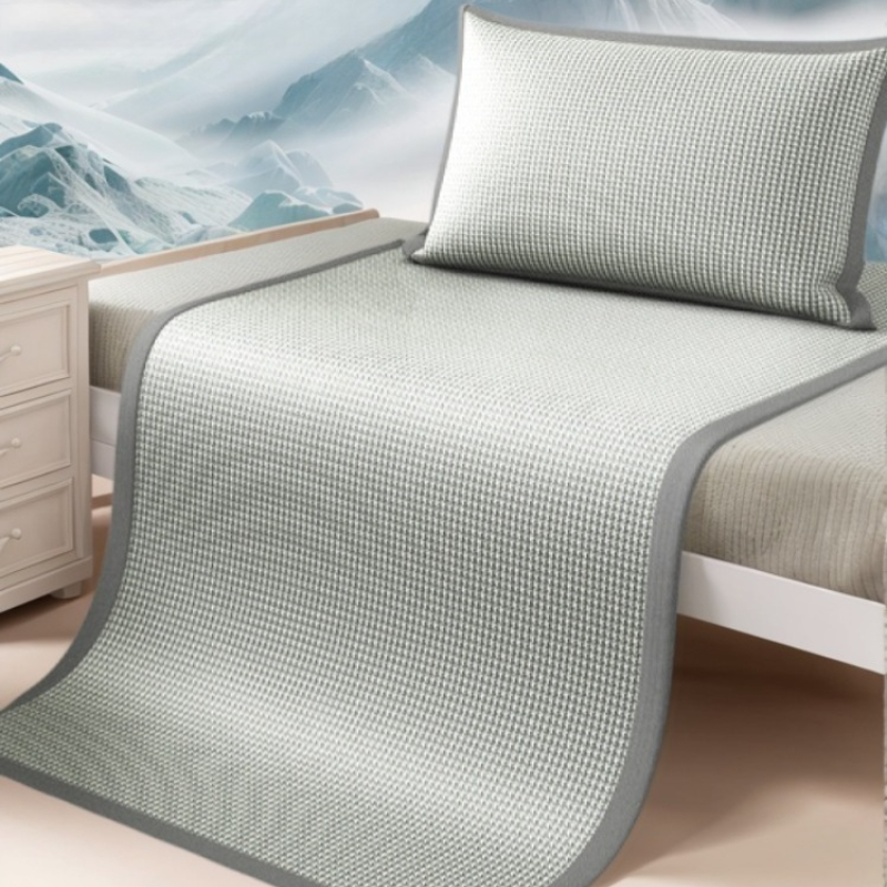 1 Piece Ice Silk Sleeping Mat  - đánh giá và giá Mattress Pad Topper